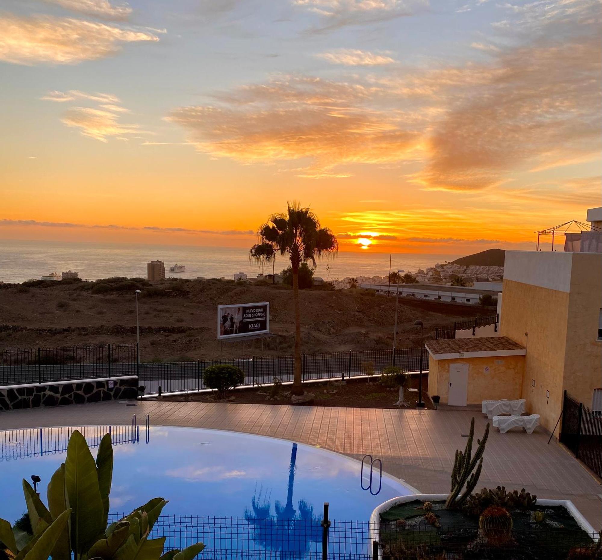 Golden Suite Ocean View & Pool Los Cristianos  Exterior photo